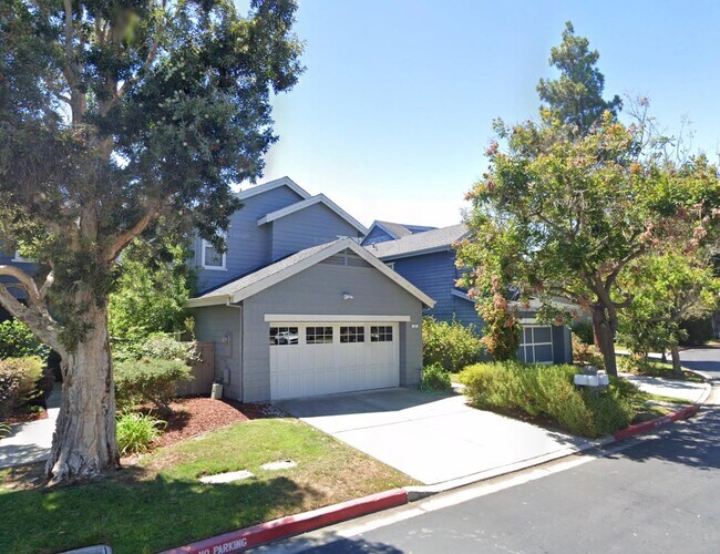 Building Photo - 6 Dockside Cir