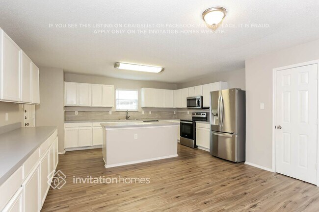 Foto del edificio - 217 Quail Run Rd