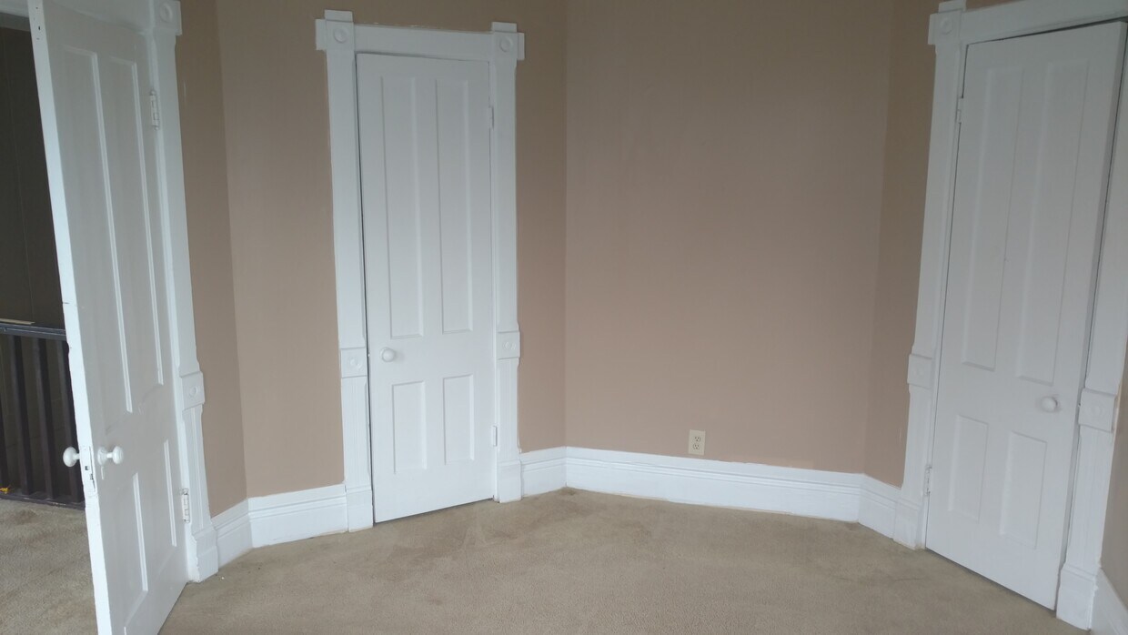 Master Bedroom - 131 Jackson St