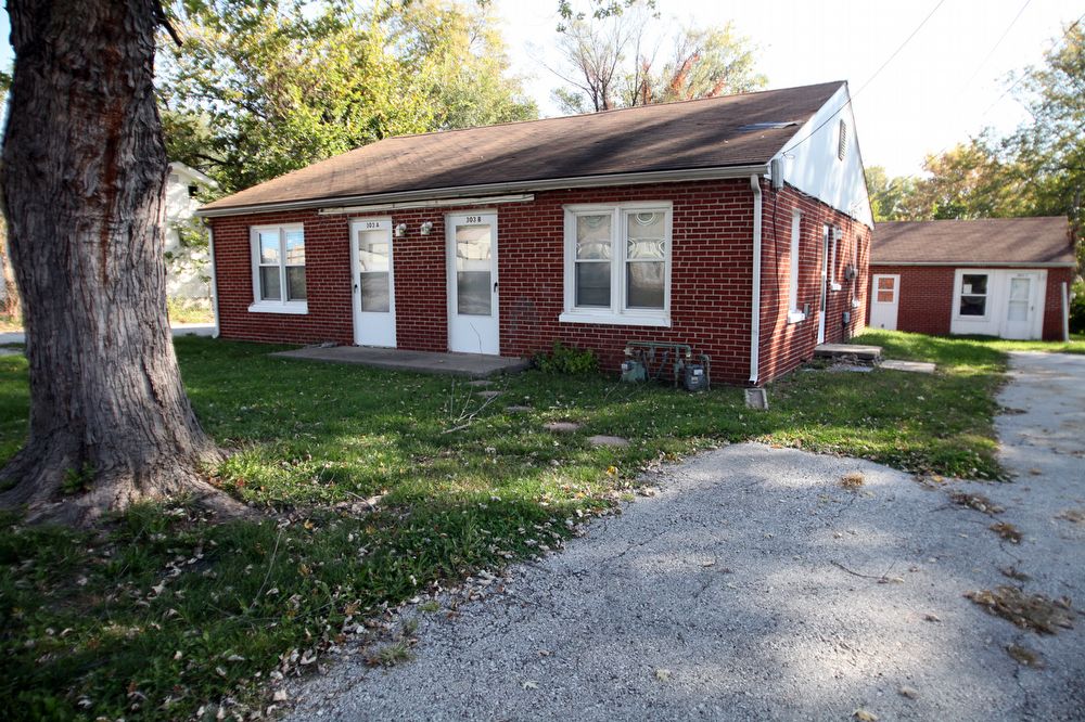 Primary Photo - 303 S Hunter St