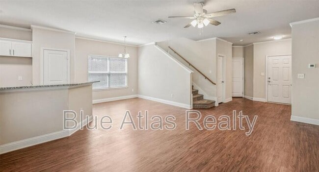 Photo - 268 Castleridge Dr Apartment