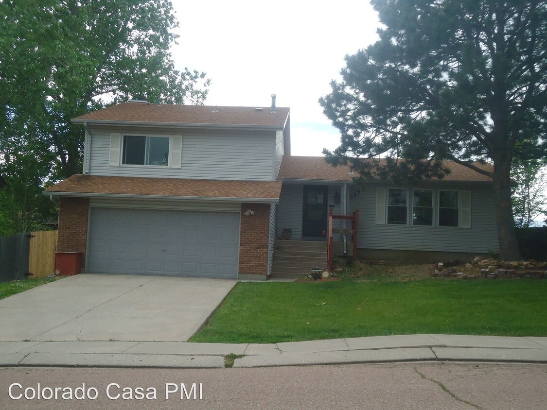 Primary Photo - 3465 Oak Creek Dr E