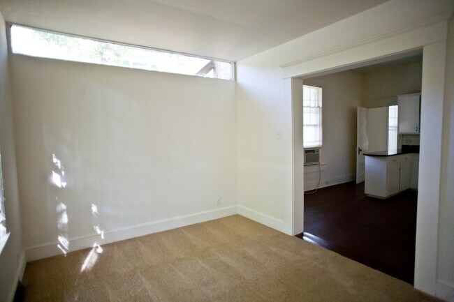 Foto del edificio - 212 1A McCauley Street