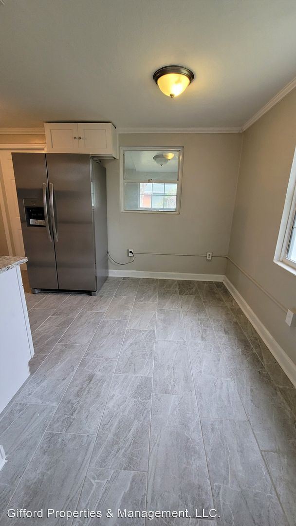 Foto del edificio - 3 br, 1 bath House - 1007 NE 23rd St