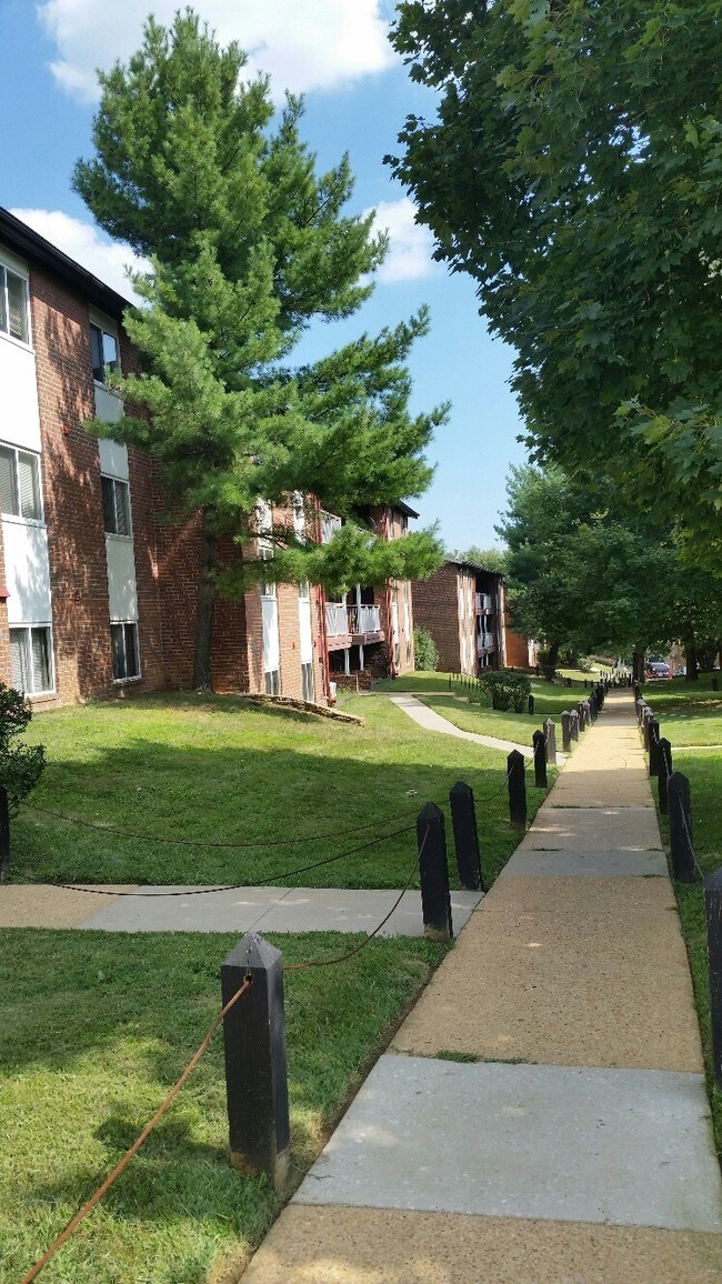 Forest Glen Townhomes Rentals Baltimore, MD