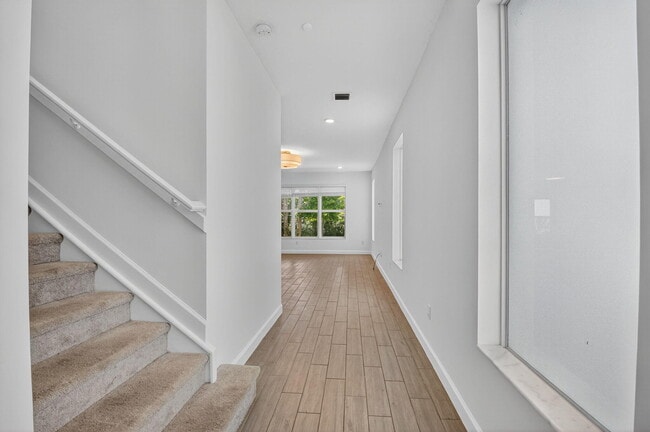 Foto del edificio - 4320 Buttonwood Dr