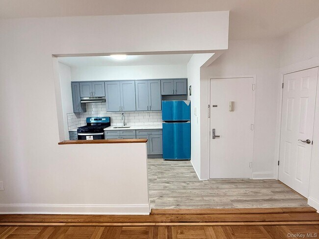 Foto del edificio - 47-48-48 43rd St