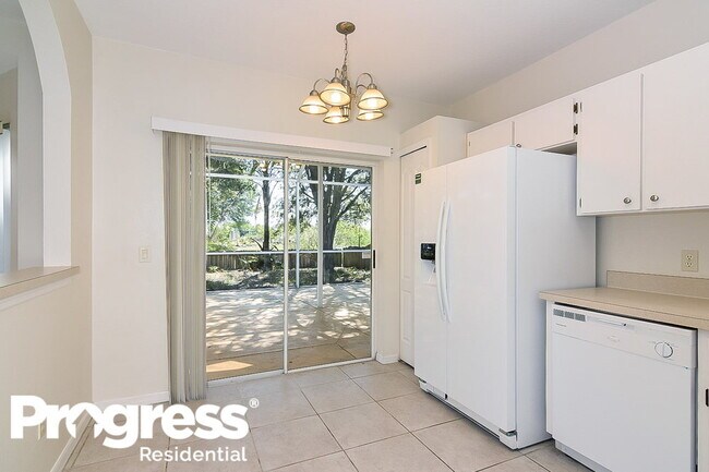 Building Photo - 18033 Birdwater Dr