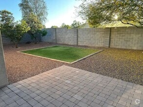 Building Photo - 33084 N Roadrunner Ln
