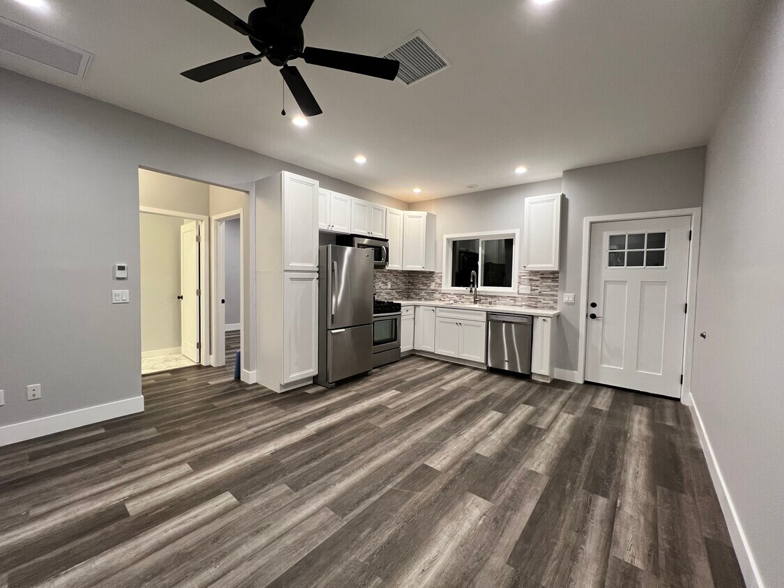 549 S Upas St, Escondido, CA 92025 Townhome Rentals in Escondido CA