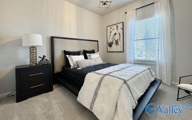 Foto del edificio - 15801 Ruthie Lynn Dr