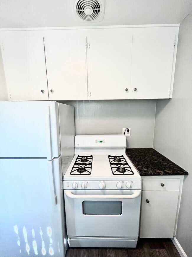 1113-01 - 1113 Haddon Dr