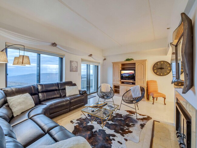 Foto del edificio - 100 Moss Ridge