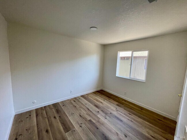 Foto del edificio - 2424 Kenton Ct