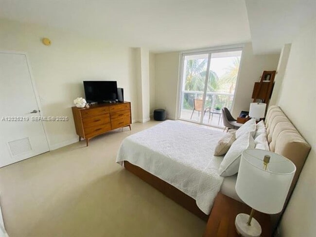 Photo - 10275 Collins Ave Apartment