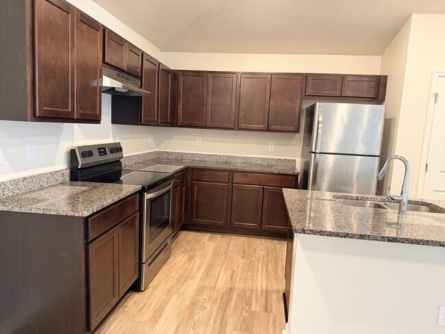 Building Photo - 361-363 Greenbriar Blvd