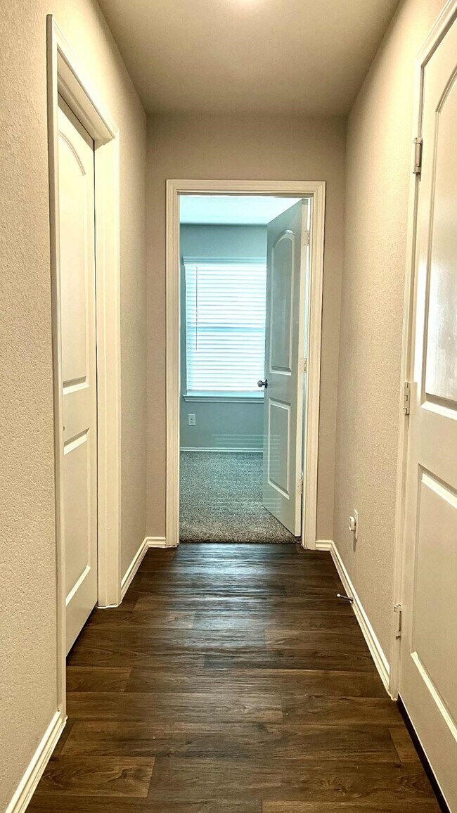 Building Photo - 5123 Cortland Pne Trl