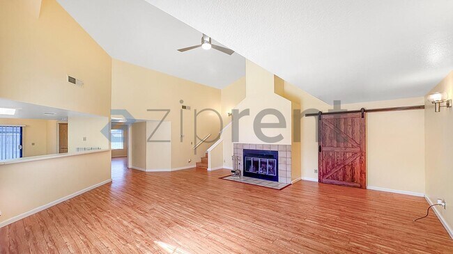 Building Photo - Unit 104