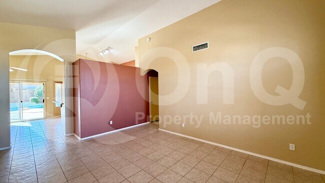 Foto del edificio - 1723 W Boston St