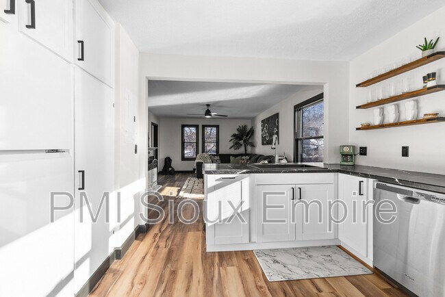 Foto del edificio - 1303 S Center Ave