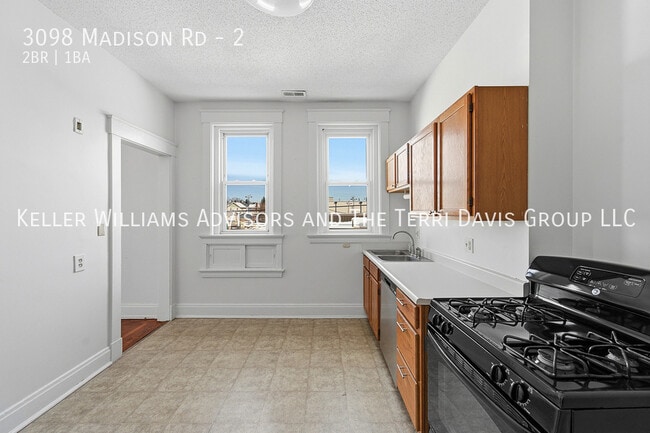 Foto del edificio - 3098 Madison Rd