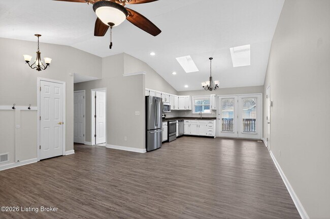 Foto del edificio - 7803 Texlyn Ct