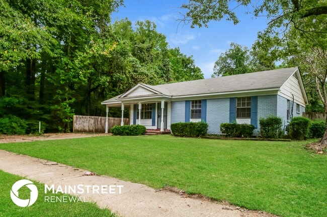 Building Photo - 2740 Dalewood Ave