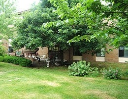 Building Photo - 205 40th St Dr SE