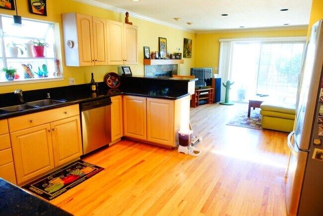 Foto del edificio - 24 Ashler Ave