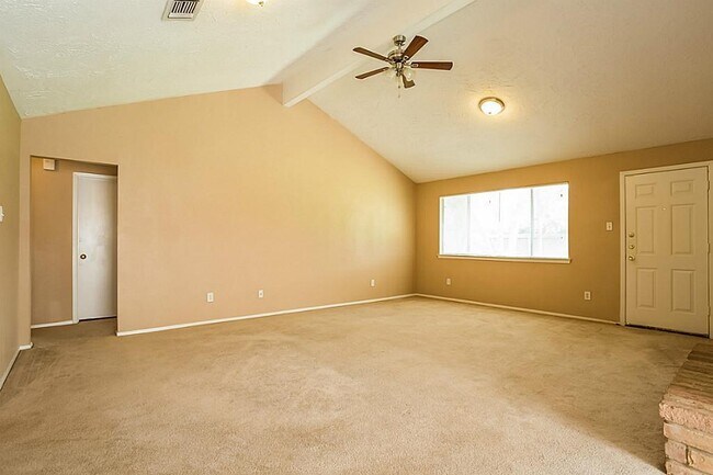 Foto del edificio - 15826 Beechnut St