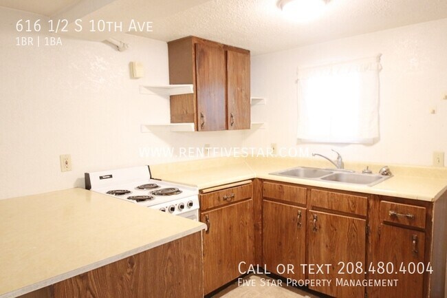 Foto del edificio - 616 1/2 S 10th Ave-