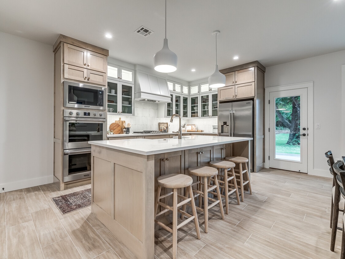 Foto principal - 317 SW 13th St