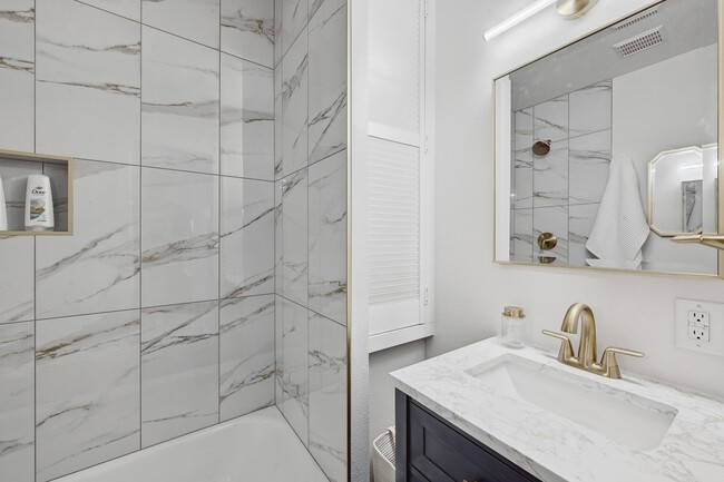 New Bathroom - 2802 Whitis Avenue