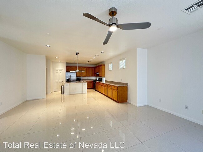 Building Photo - 3 br, 2.5 bath House - 6270 Tillman Crest ...