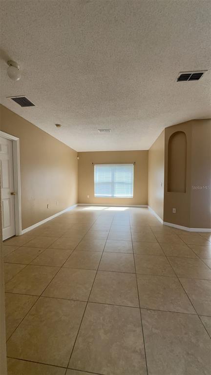 Building Photo - 850 Glastonbury Dr