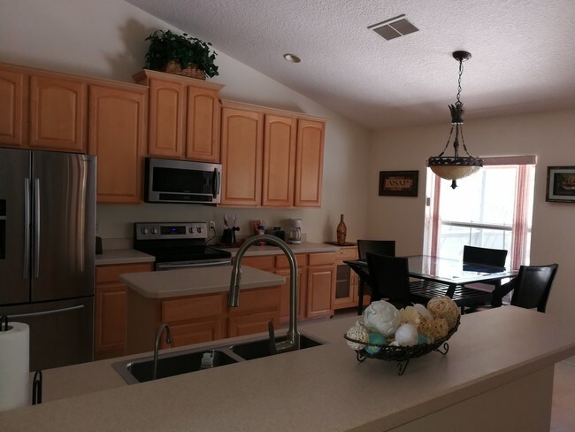 Building Photo - 5703 Autumn Chase Cir