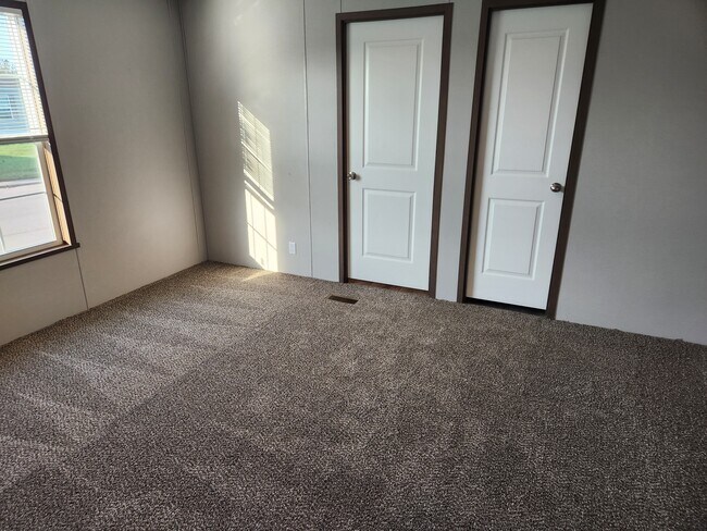 Foto del edificio - 839 Alaska