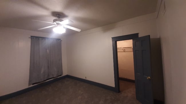 Building Photo - 1400 Wheeling Ave