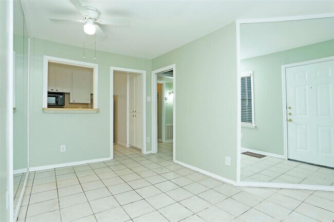 Building Photo - 5238 Arboles Dr