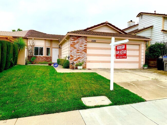 Foto del edificio - 1086 Big Sur Dr