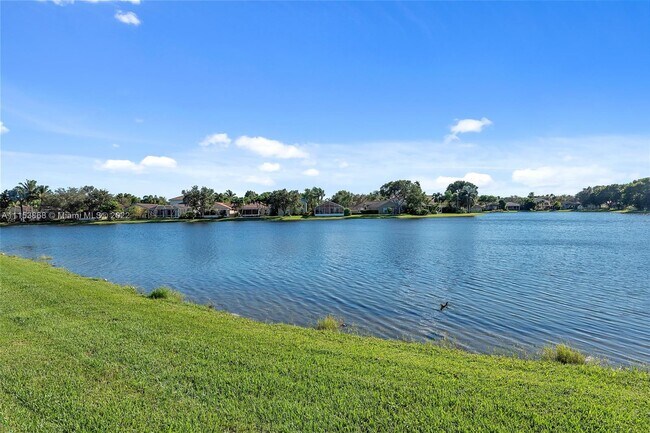 Foto del edificio - 16502 Ruby Lake