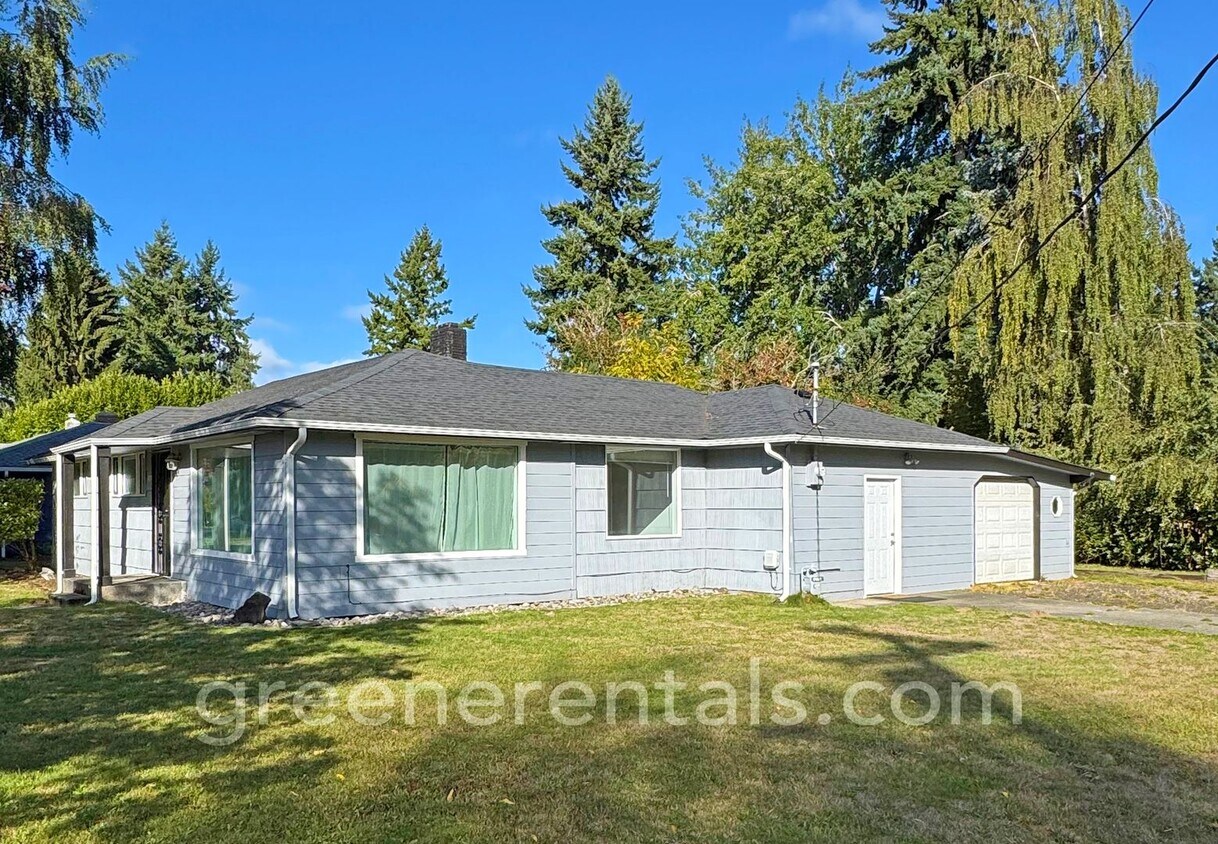 Building Photo - Coming Soon!! Charming 3BR/1BA Olympia Ram...