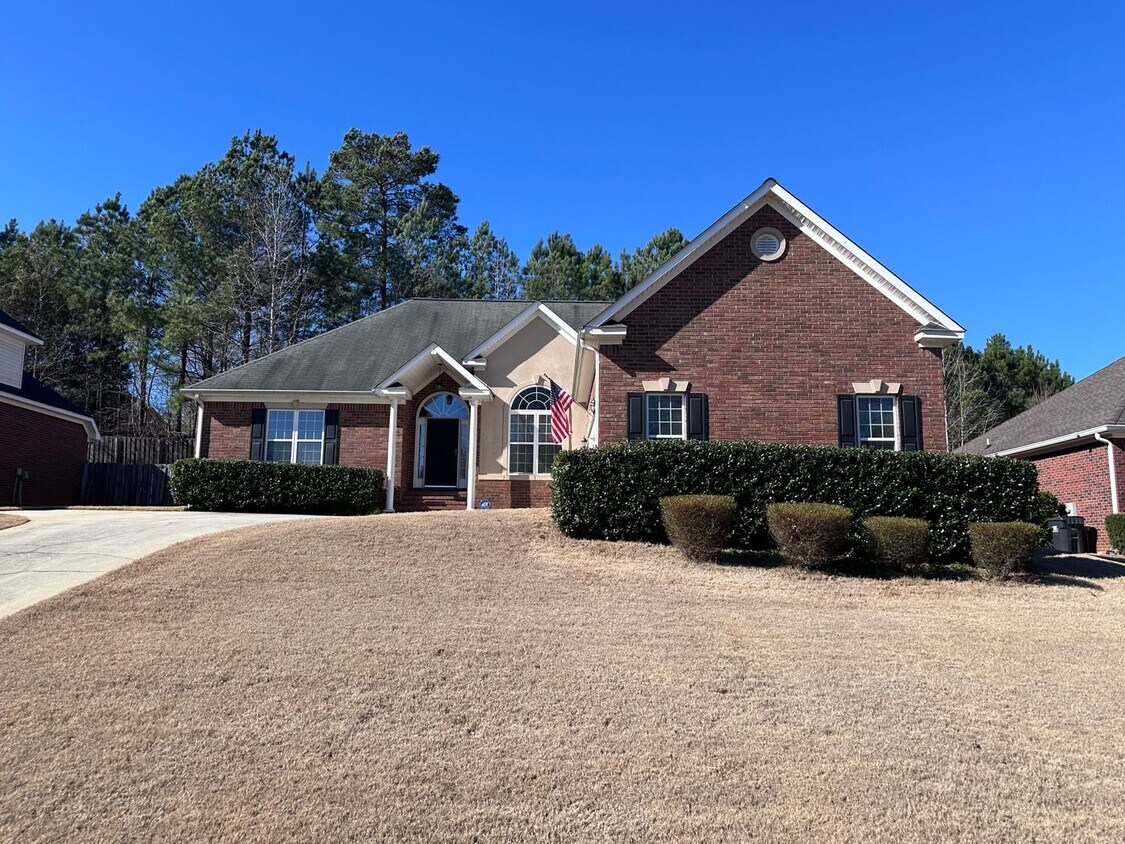 Primary Photo - Wonderful brick ranch in Evans