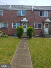 Building Photo - 1594 Euclid Ave