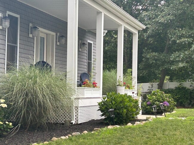 Photo - 31R Langworthy Rd House