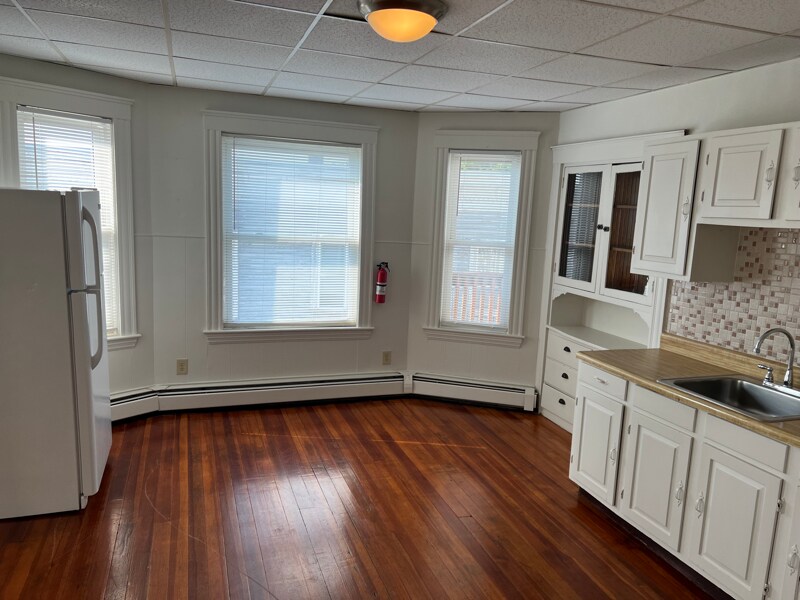 Foto principal - 192 Grove St