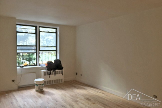 Building Photo - Carnarsie NO FEE studio in elevator building
