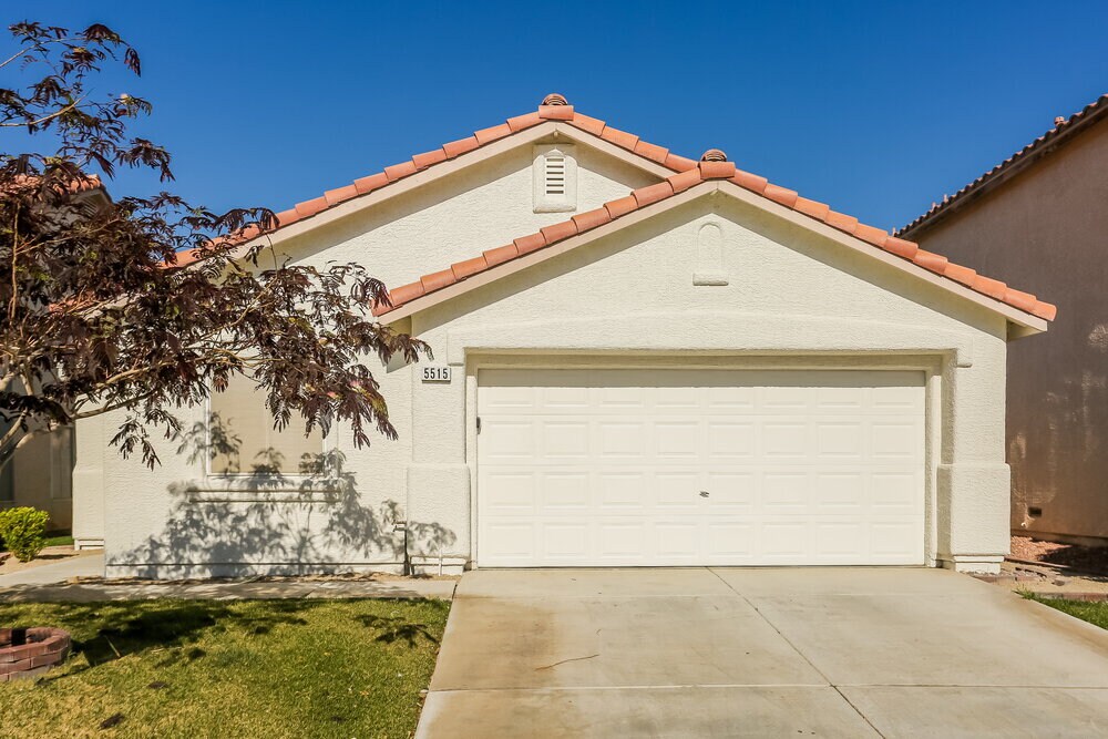 Foto principal - 5515 Black Sea Ct