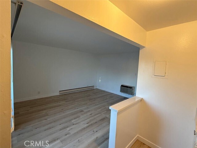Foto del edificio - 6438 Mammoth Ave