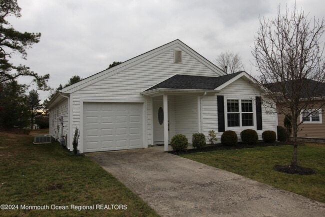 Building Photo - 145 Pine Oak Blvd